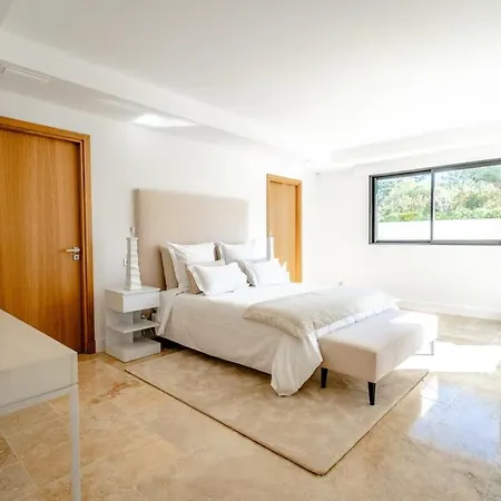 Aragon, Center And Beaches Villa *