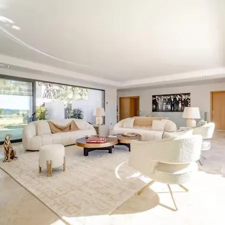 Aragon, Center And Beaches Villa
